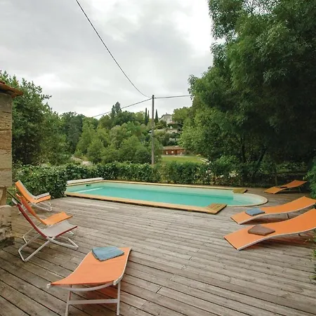 4 Bedroom Beautiful In St Germain Saint-Germain-de-la-Riviere