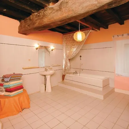 Holiday home Beautiful Home In St Germain With Kitchen