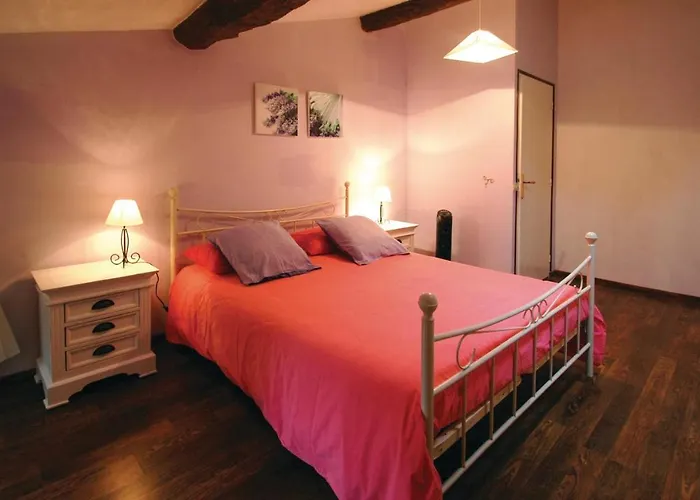 度假居 4 Bedroom Beautiful In St Germain